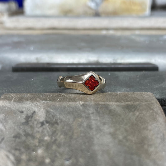 gold enamel voider ring