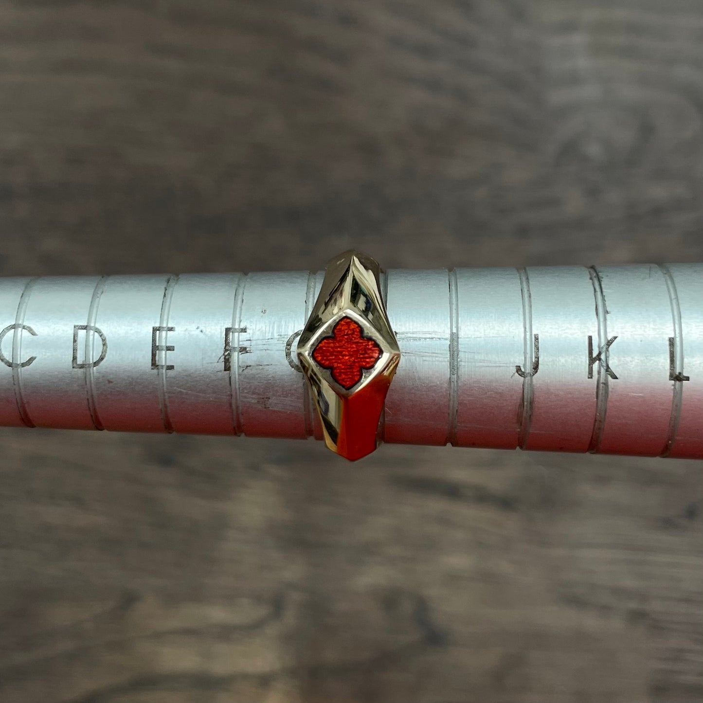 gold enamel voider ring