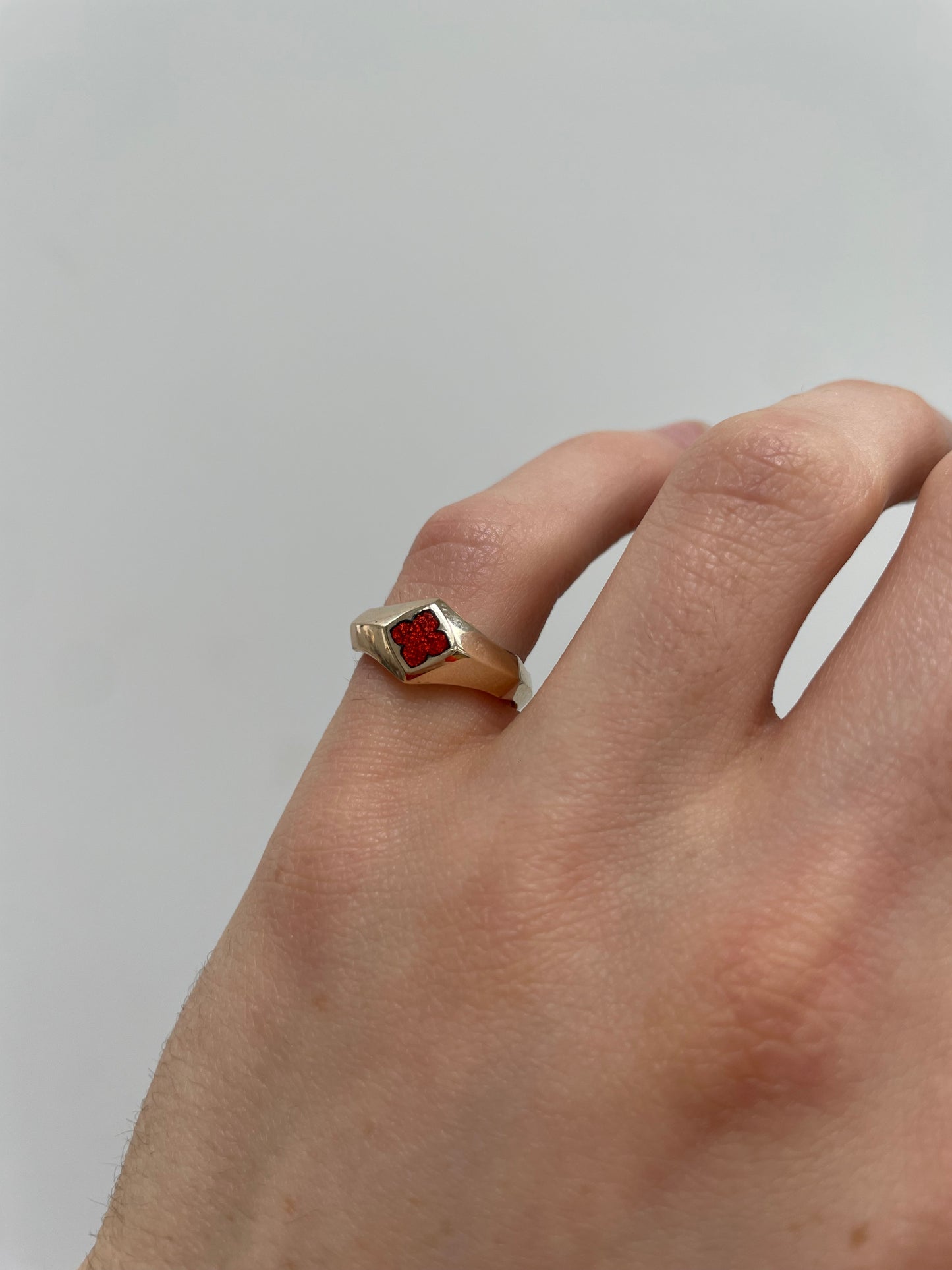 gold enamel voider ring