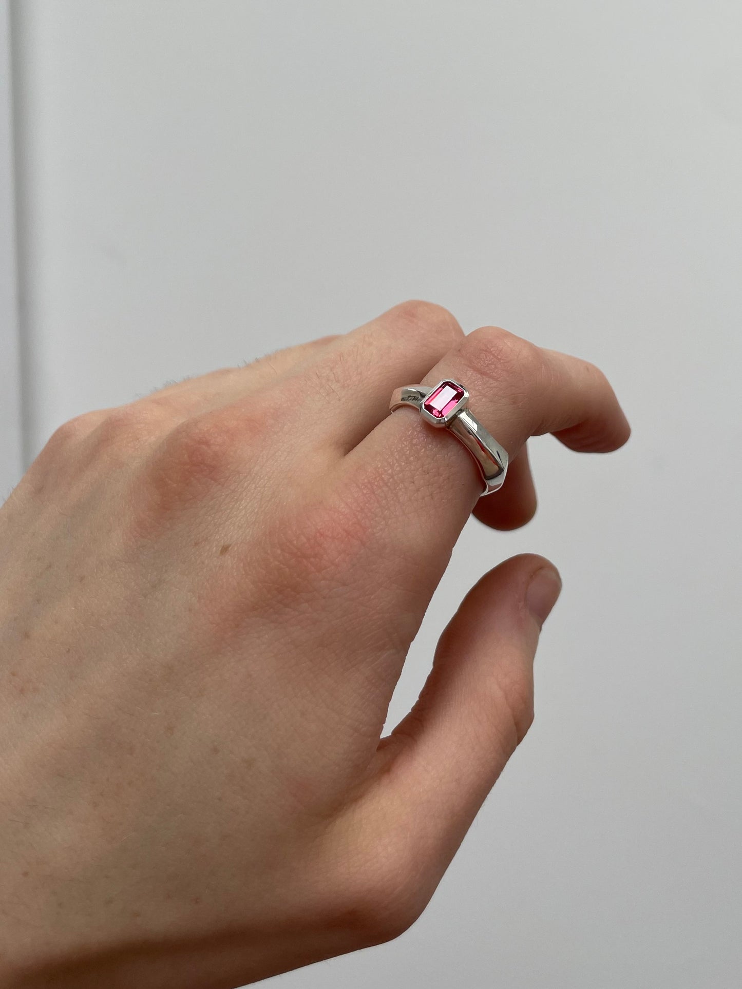 voider ring with padparadscha sapphire *SAMPLE SALE*