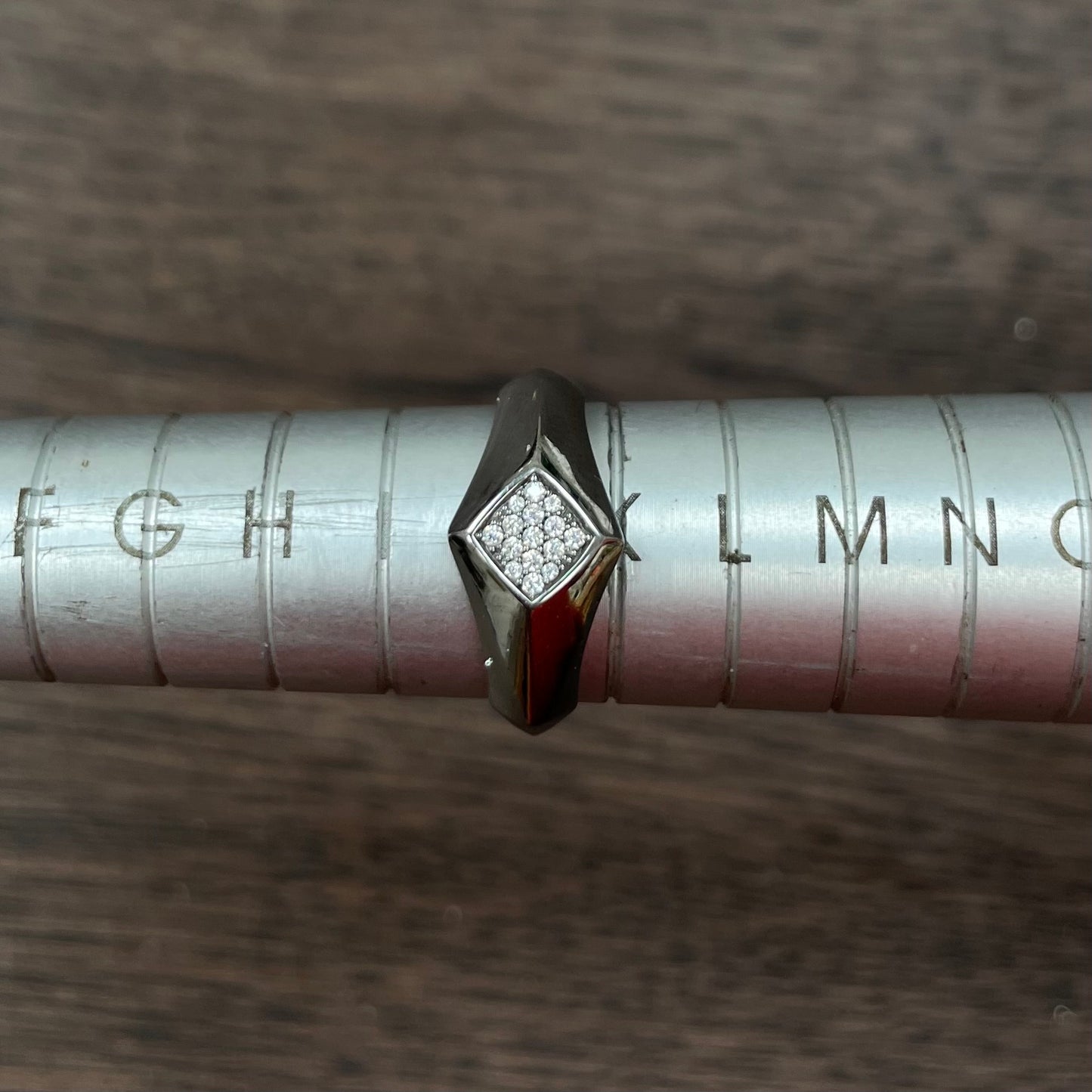 titanium voider ring *SAMPLE SALE*