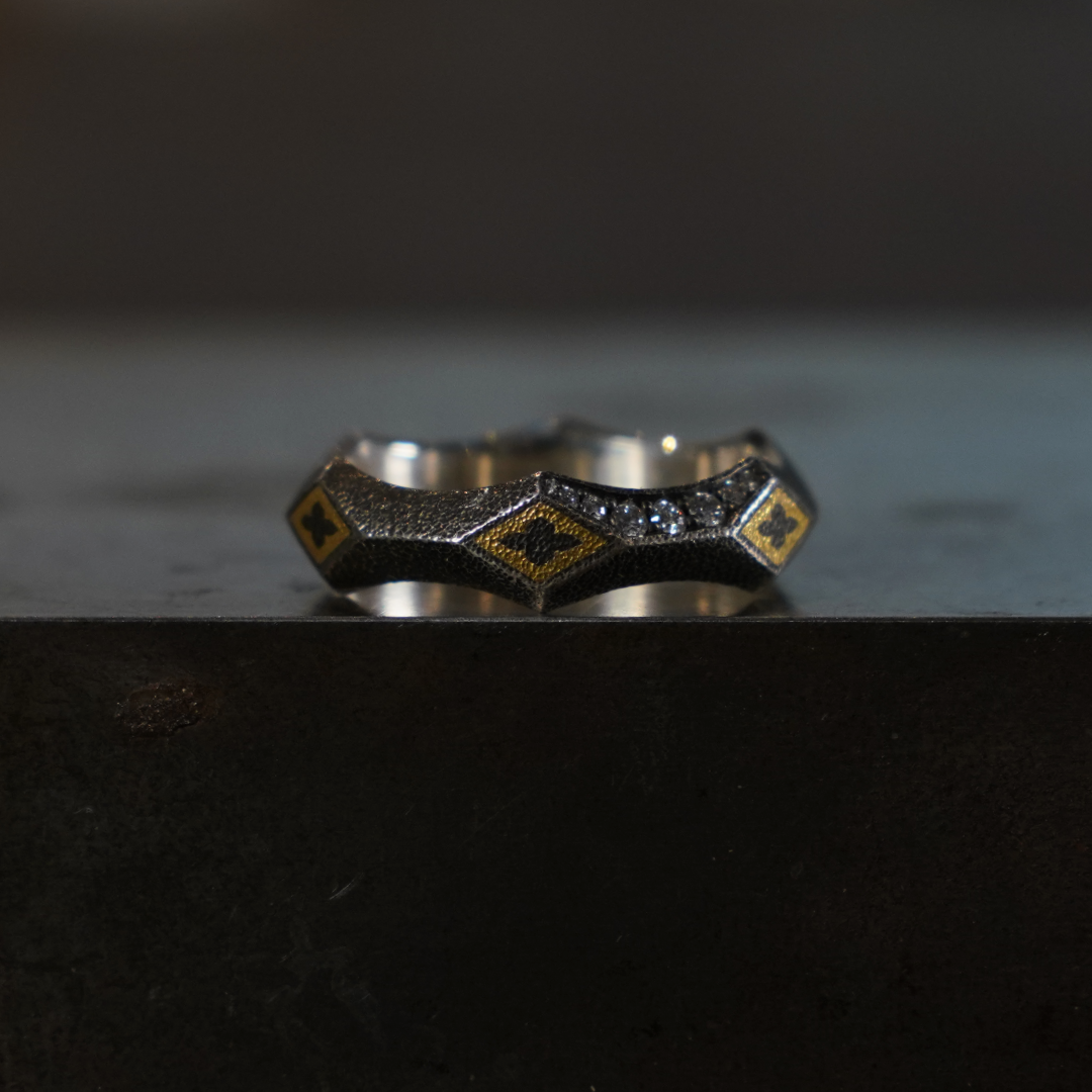 gilt carbon hammerscale voider