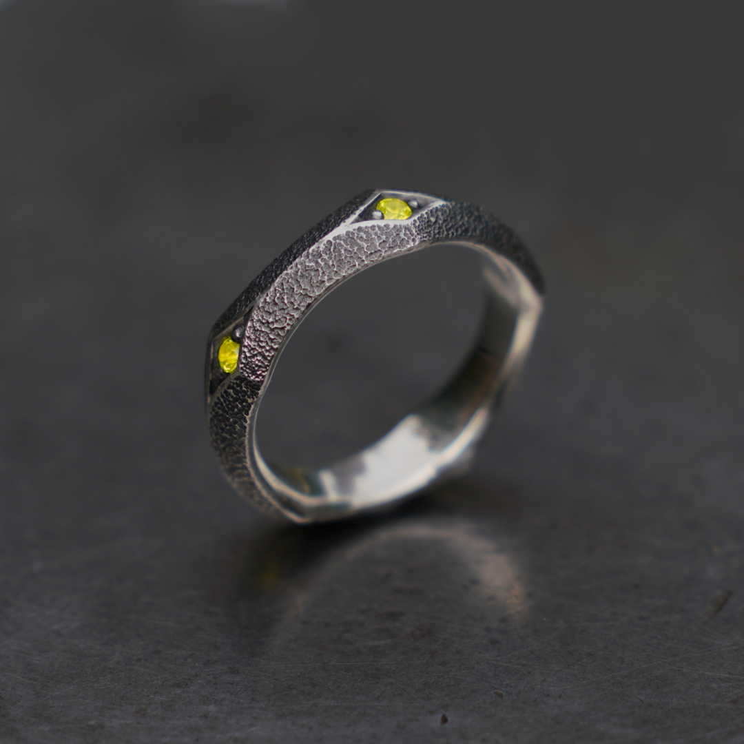 utra-garnet seer ring