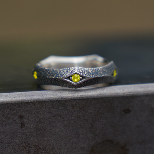 utra-garnet seer ring